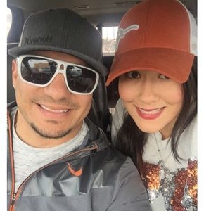 Meet your Posher, Adriana