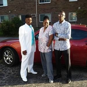 Meet your Posher, Latasha