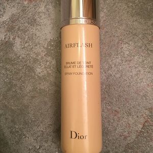 Dior airflash spray foundation