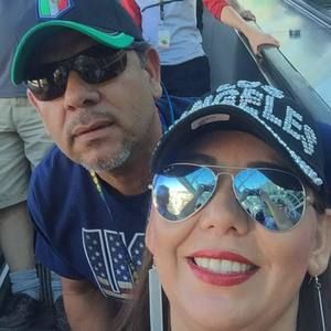 Meet your Posher, Elida