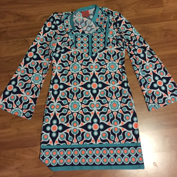 Tracy Negoshian Dresses & Skirts - 3/4 flare sleeve midi retro dress