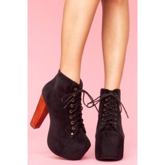 Jeffrey Campbell Black Suede Lita size 6! Euc