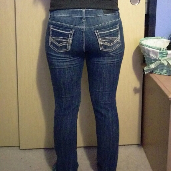 Jeans - Picture 2 of 2