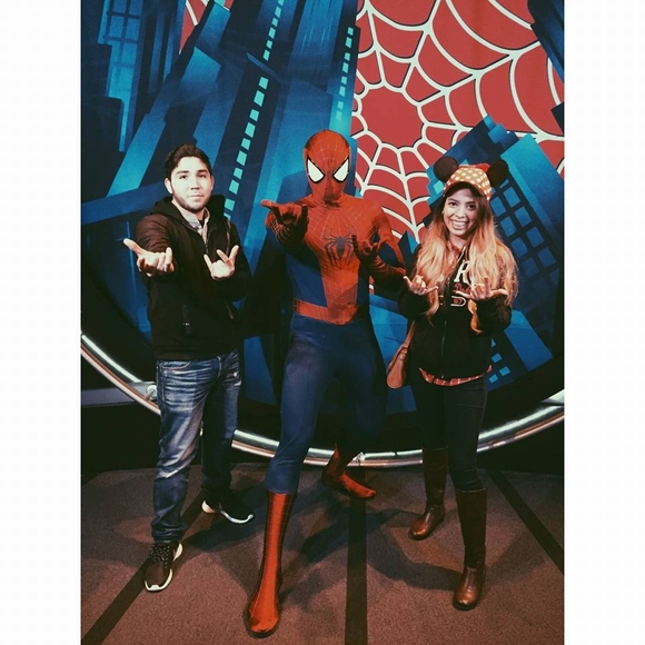 Meet your Posher, Ramon - Picture 1 of 1