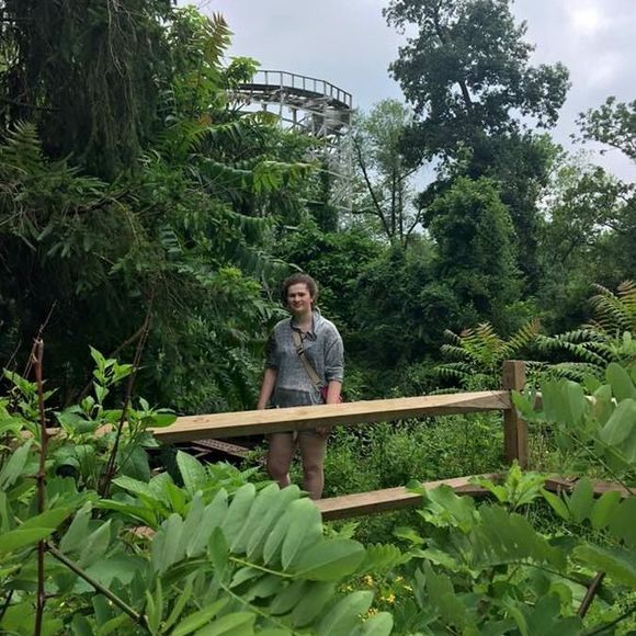 Meet your Posher, Sabina