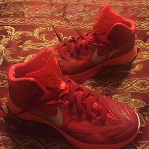 Nike hyper quickness basketball shoes