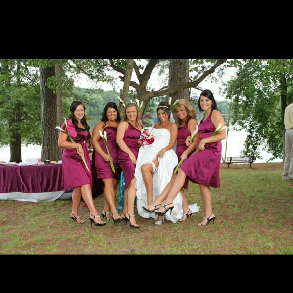 Sangria satin dresses sz 8 (2) - Picture 4 of 4