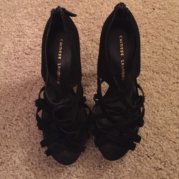 Chinese Laundry Black Strappy Heels