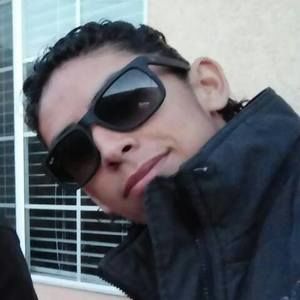 Meet your Posher, Yesca