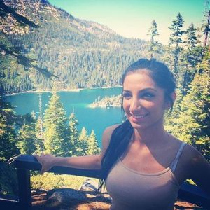 Meet your Posher, Breshna