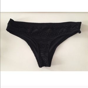HCo crochet swim bottom