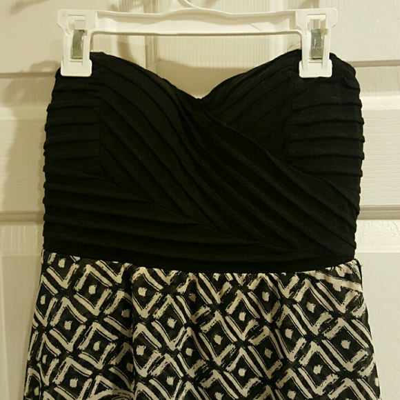 High low dress - Picture 2 of 3