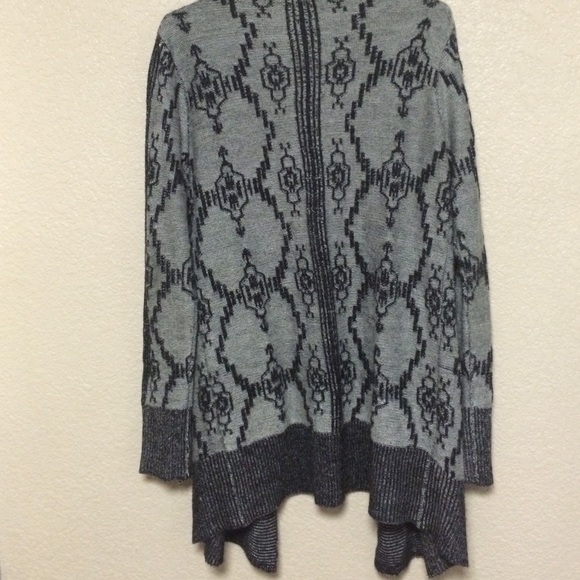Cardigan - Picture 3 of 3