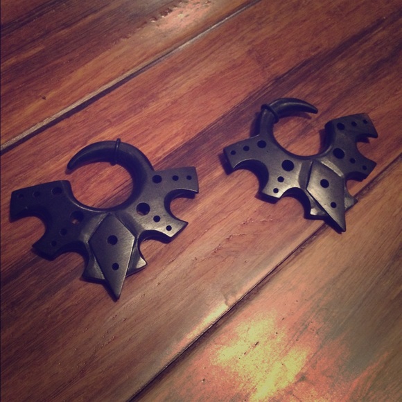 SALE Handmade tribal wood earrings 00 guage