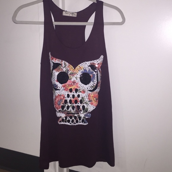 Maroon tank top