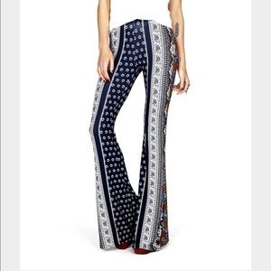 Novella royale bells- navy