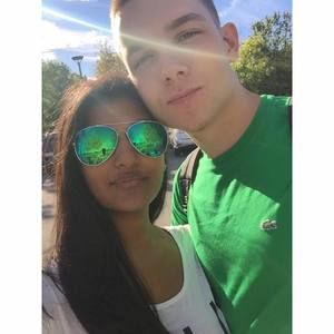 Meet your Posher, Sherani