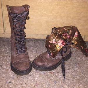 Dr. Martens boots👌🏻