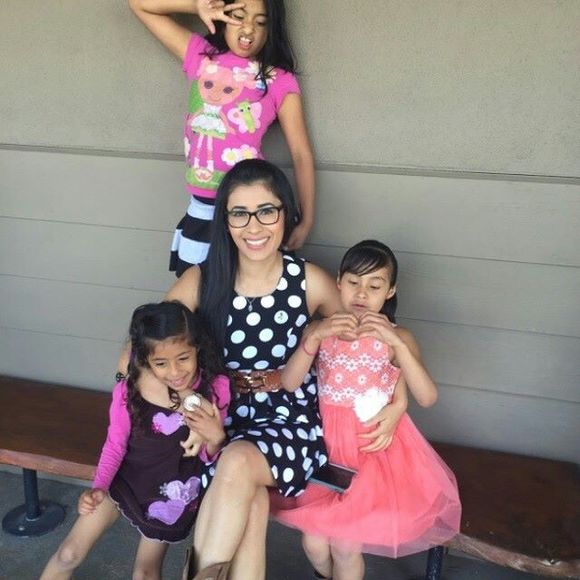 Meet your Posher, Trini