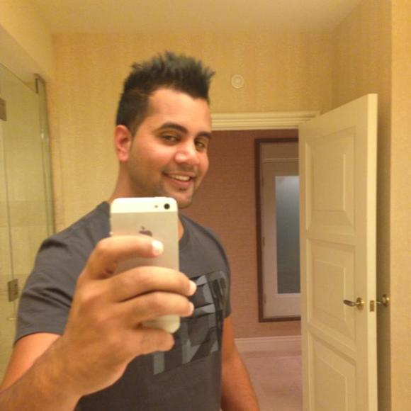 Meet your Posher, Fariad - Picture 1 of 1