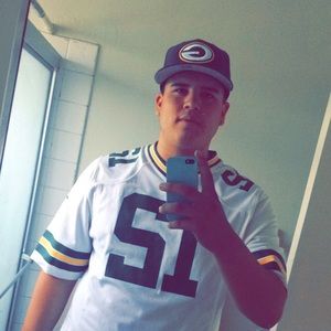 Meet your Posher, Luis