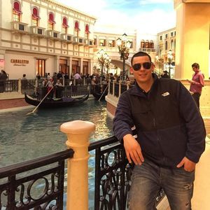 Meet your Posher, Ernesto