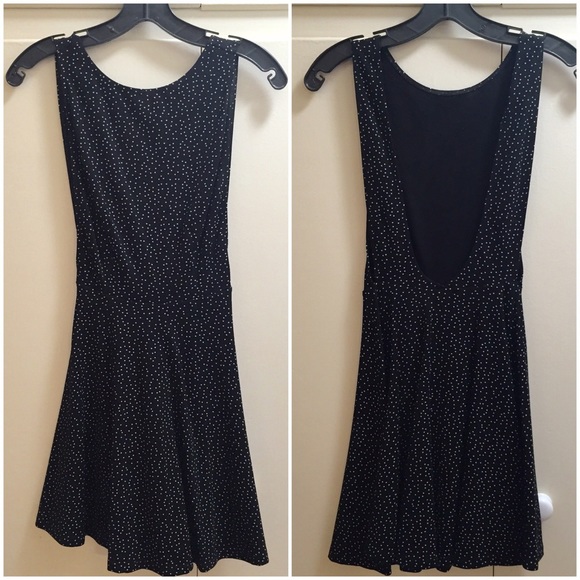 American Apparel Dresses & Skirts - American Apparel sleeveless skater dress