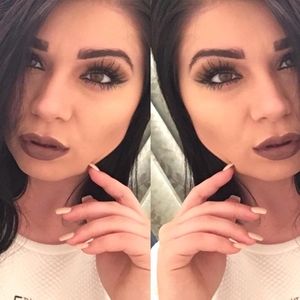 Meet your Posher, Samira