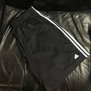 Basketball shorts