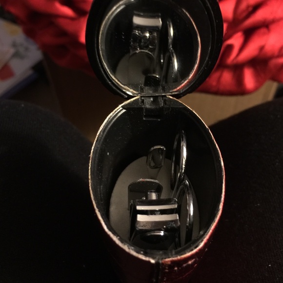 Red High Heel Boot Manicure Set - Picture 2 of 2