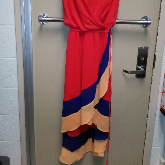 High-Low Dress - Picture 2 of 4