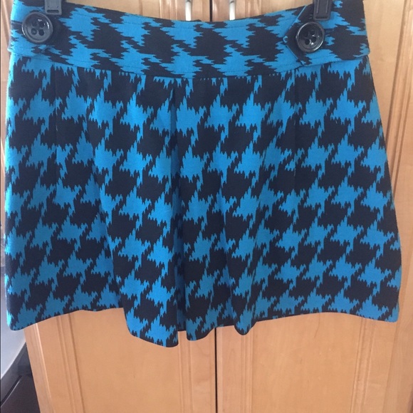 Express Size 6 Wool Skirt