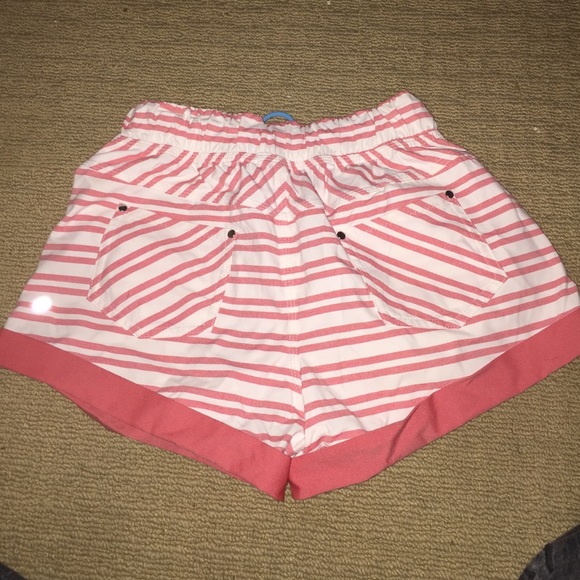 Lululemon shorts - Picture 2 of 3
