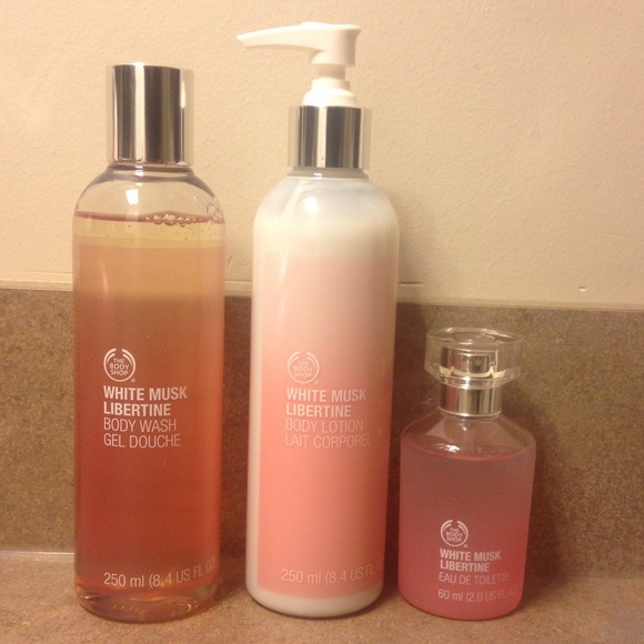 The body shop white musk libertine set