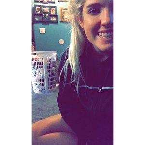 Meet your Posher, Sierra