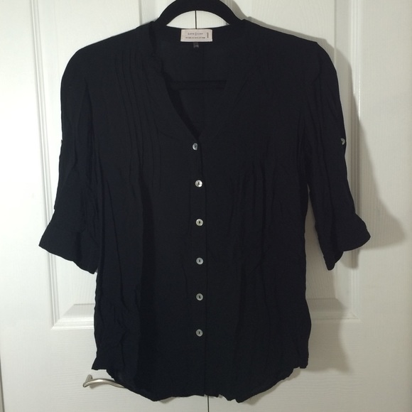 Black 3/4 sleeve button down Vneck blouse sz. S