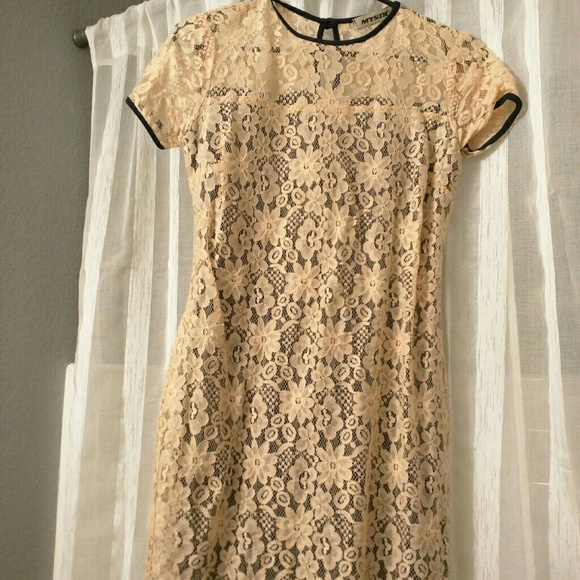 Fitted dress