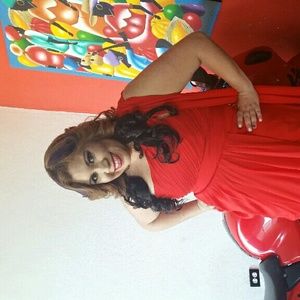 Meet your Posher, Alexandra