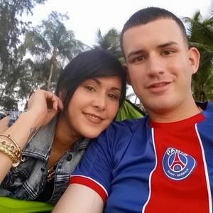 Meet your Posher, Magdaly