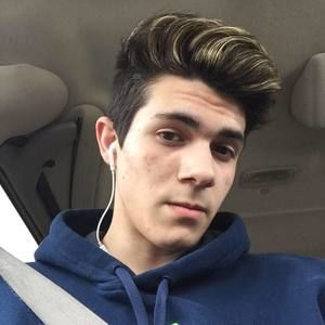 Meet your Posher, Andrew