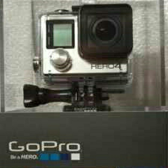 Go Pro Silver 4 (Unopened/BNIB/Cellophane Wrapped) - Picture 1 of 4