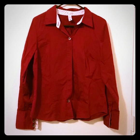 old navy Tops - Long sleeve button down shirt.