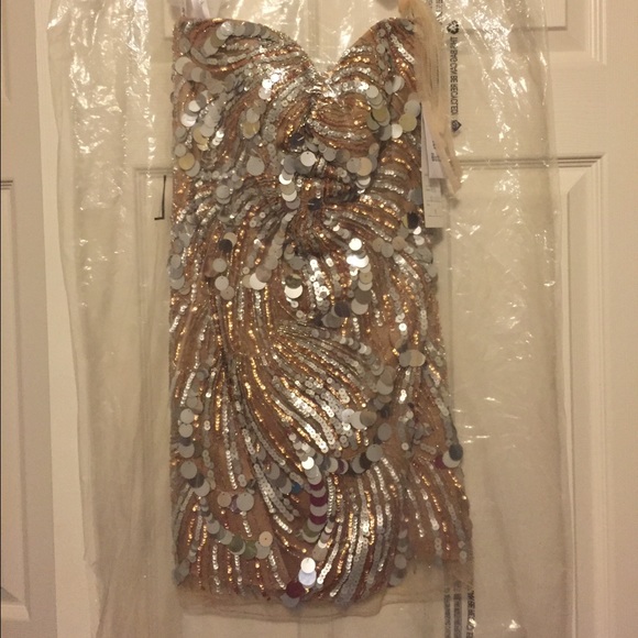 SOLD - Picture 2 of 4