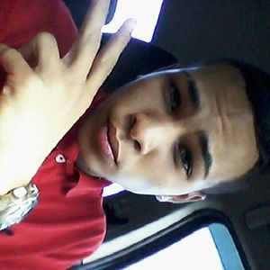 Meet your Posher, Luis