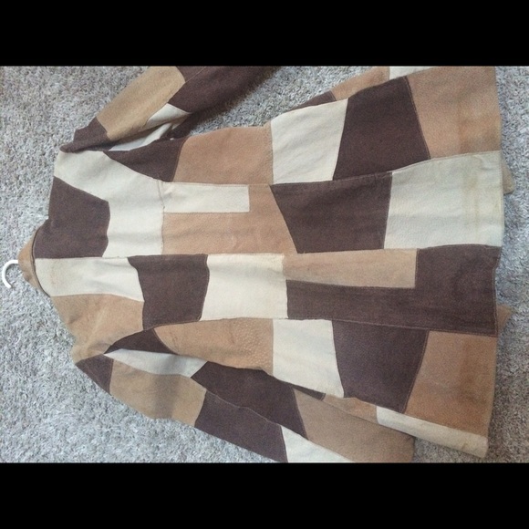 Leather jacket - Picture 2 of 3