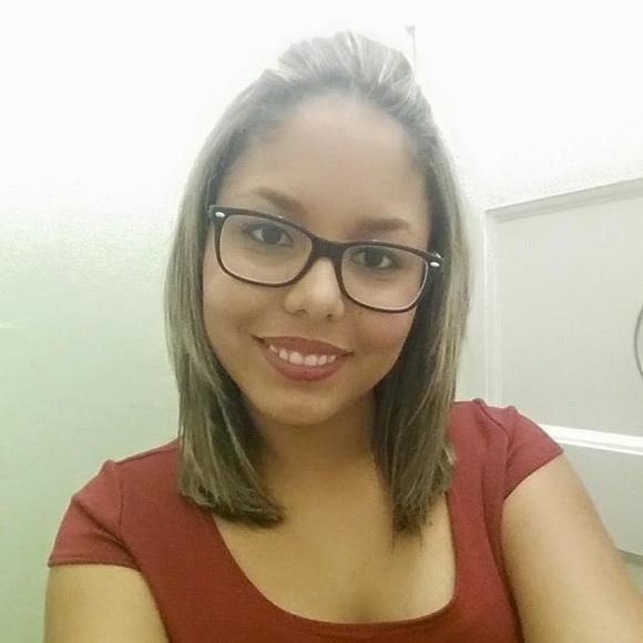 Meet your Posher, Kelsey - Picture 1 of 1