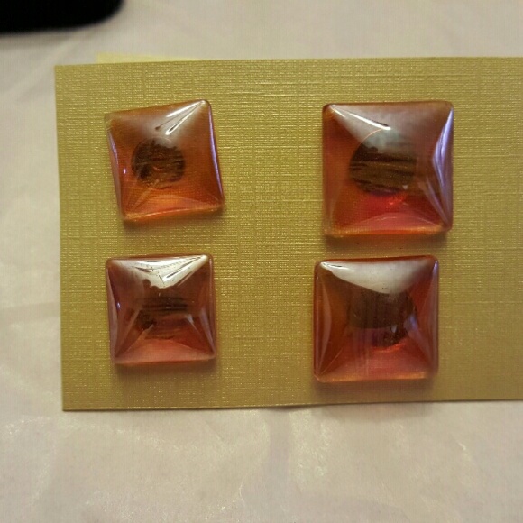 Earrings - Picture 1 of 1