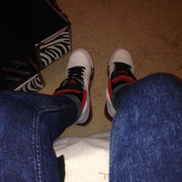 JORDAN "FIRE RED" 5s