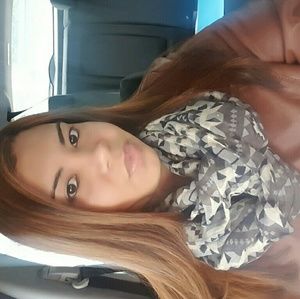 Meet your Posher, Jackie