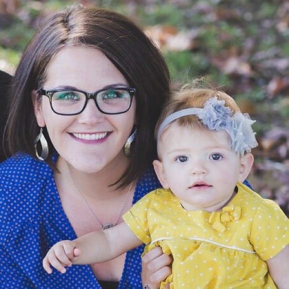 Meet your Posher, Ashley - Picture 1 of 1